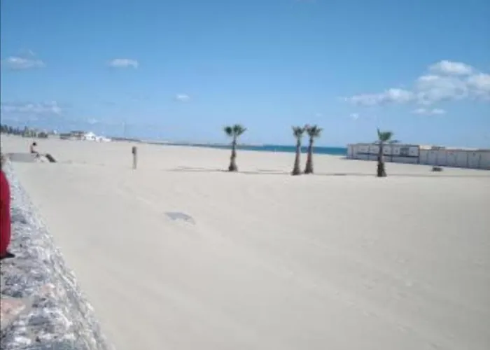 Superbe A 40 Metres De La * קאנט אן רוסיון